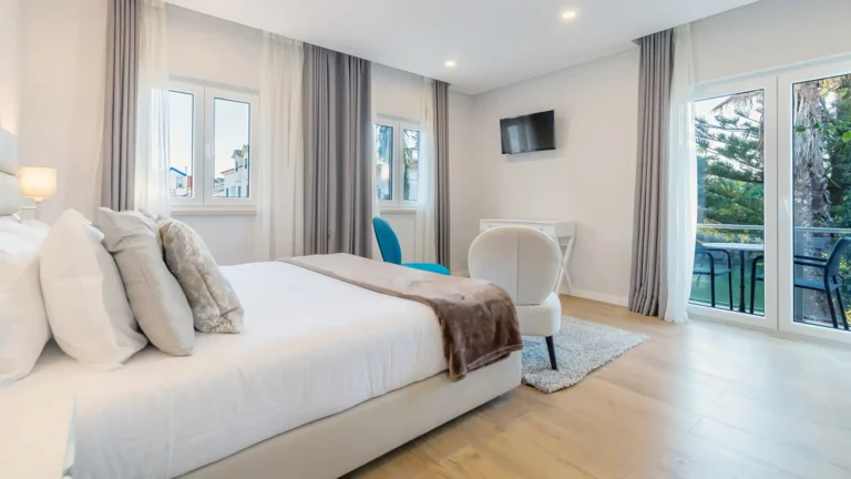 Großzügiges Premiumzimmer im Silver Seahorse Retreat für längere Aufenthalte